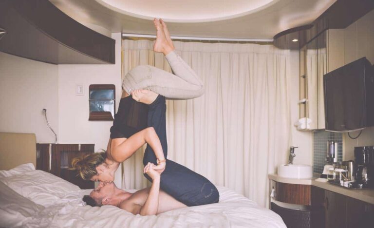 9 Traits of a ‘Jackpot’ Girlfriend (According to Men)