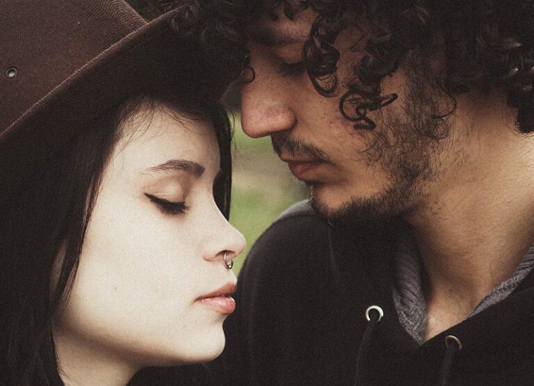 The Perfect Girlfriend Is A Mix Of An Alpha B*tch And A Good Heart