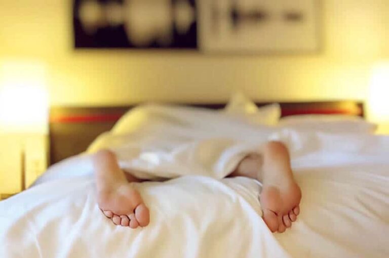 5 Crazy Thoughts Guys Have After Having Sex (That You Had No Idea About)