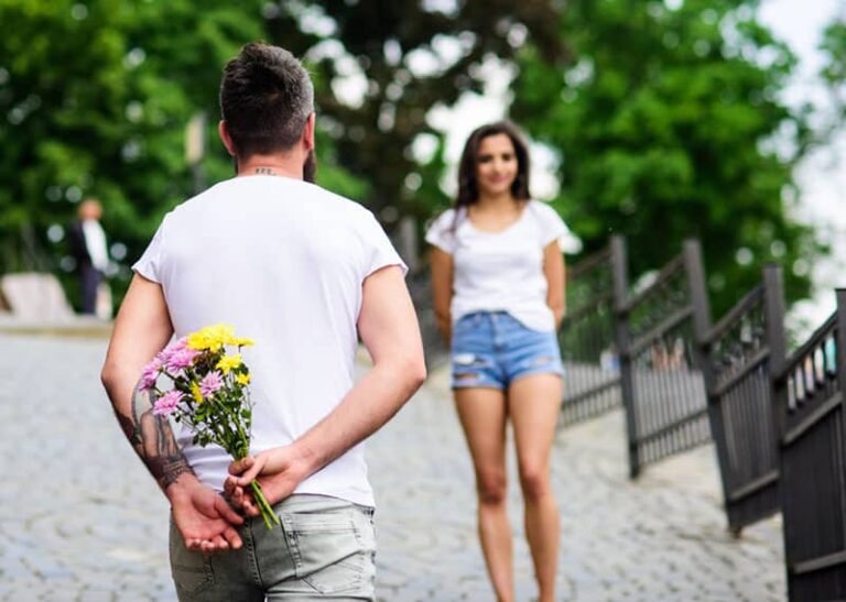When A Man Falls In Love, These 22 Amazing Things Happen