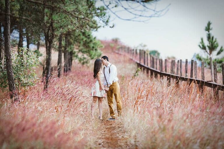 10 Signs That He Will Treat You The Way You Truly Deserve
