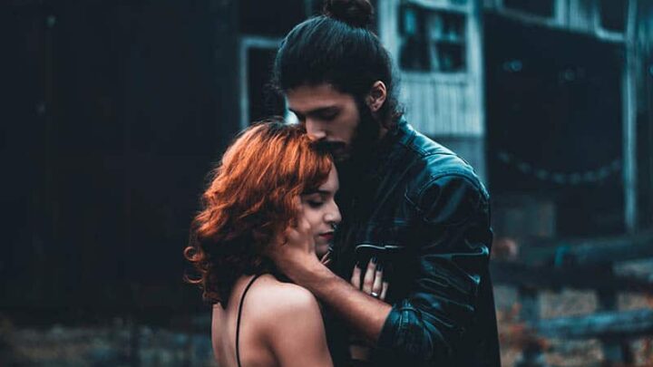 8 Ways Men Use Fractionation Seduction To Make You Fall In Love With Them