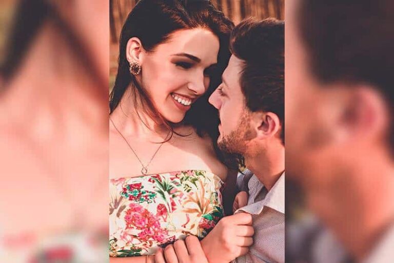 10 Telltale Signs Of An Exclusive Relationship
