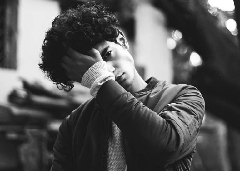 10 coisas que as mulheres fazem e que os homens acham extremamente irritantes