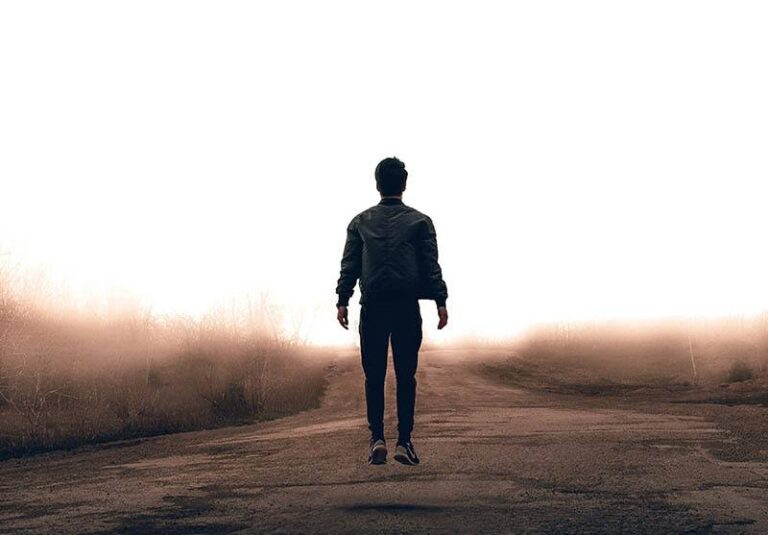 How to Leave a Narcissist…In One Piece