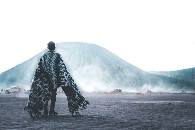 Why People Cannot Be Defined