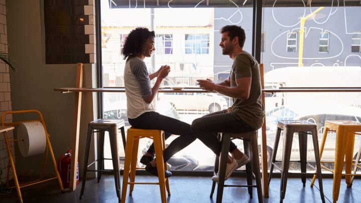 What ‘Duty Dating’ Is And Why You Should Give It A Shot