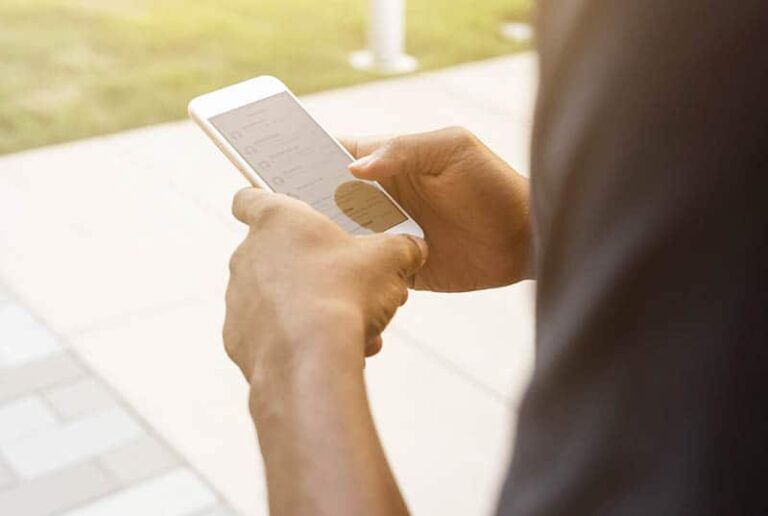 If He Sends You These 10 Texts Then You’ll Know He’s A Jackpot Boyfriend