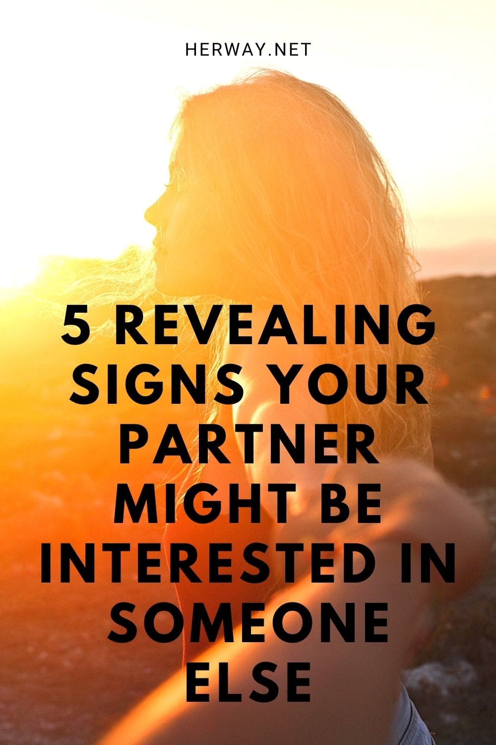 5 segnali rivelatori che il vostro partner potrebbe essere interessato a un'altra persona