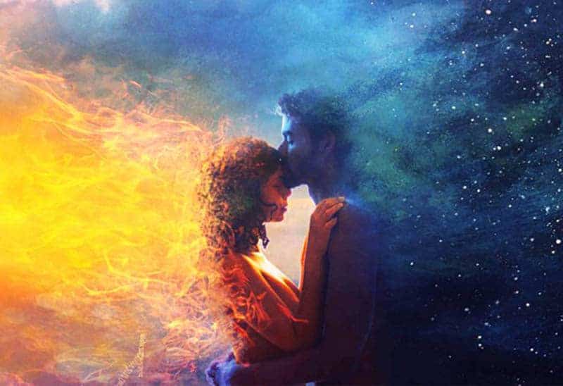 Soulmate Vs Twin Flame Love: 8 Major Similarities & Differences