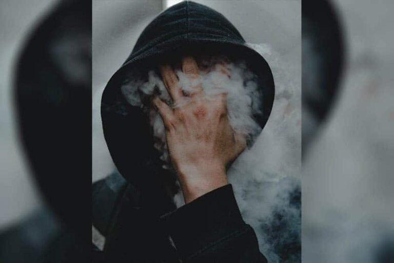 5 formas furtivas en que los hombres tóxicos intentan engancharte
