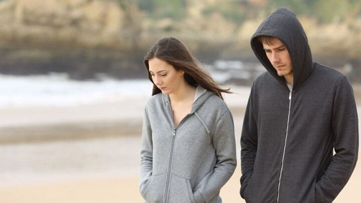 6 Alarming Signs You’re In An Undefined Relationship