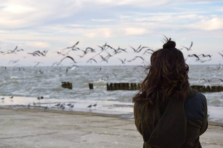 5 Things Every Empath Tries To Hide From The Rest Of The World