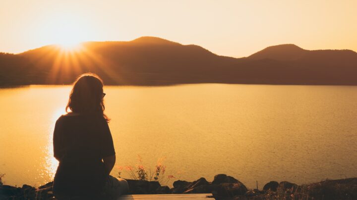 6 Comforting Ways That Will Help You Cope When You Miss Him