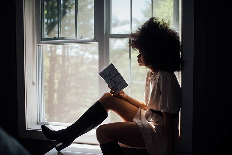 6 Things Guys Really Like In A Woman Besides Her Looks