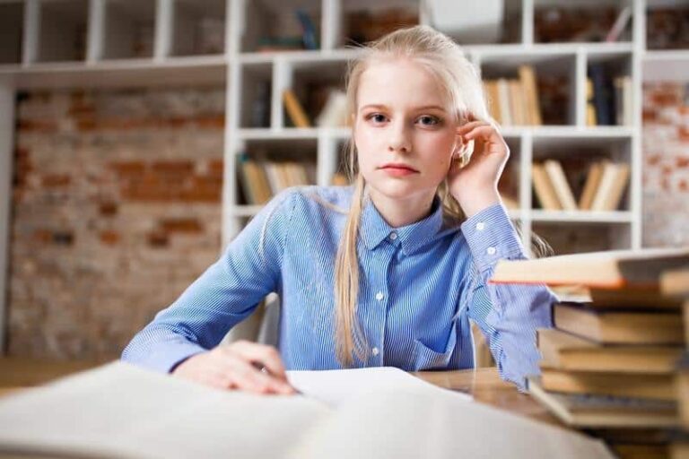 7 Things You Should Know About Cheaters (According To Science)