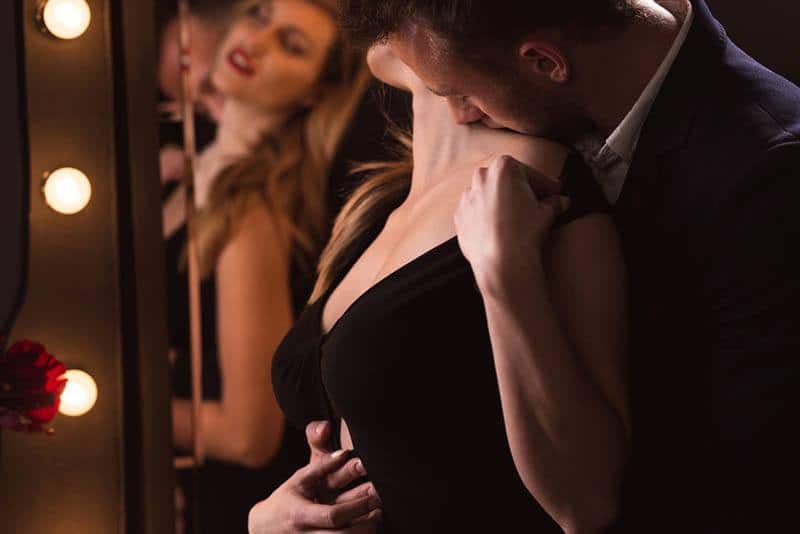 12 Tricks On How To Get A Man To Marry You