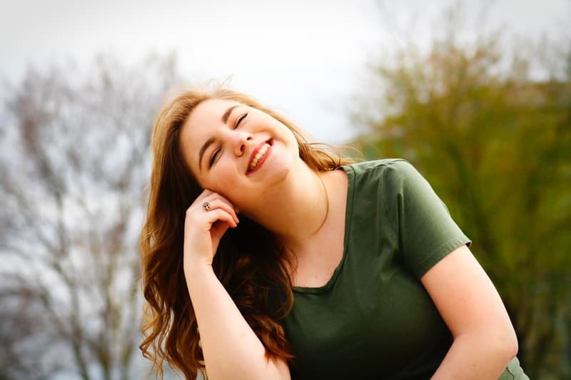 10 Subtle (But Solid) Ways To Hit On A Guy