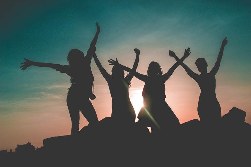 Instagram Captions: 800+ Most EPIC Quotes For Your Photos