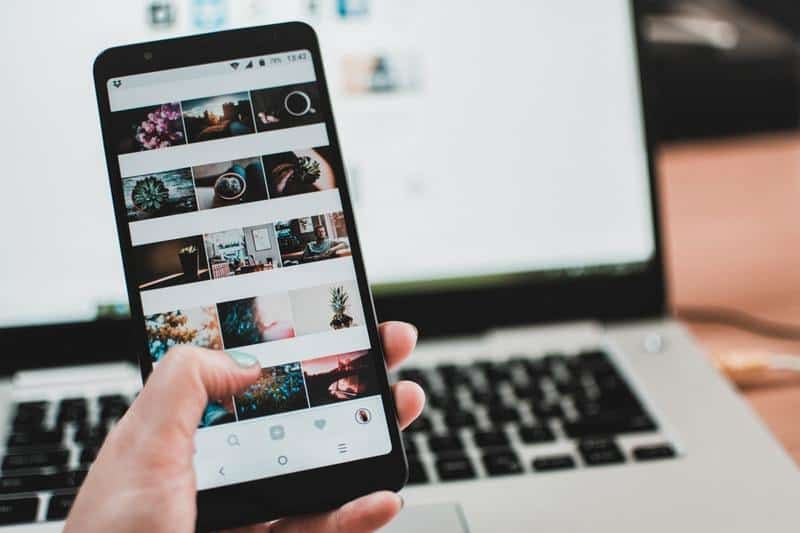 Instagram Captions: 800+ Most EPIC Quotes For Your Photos