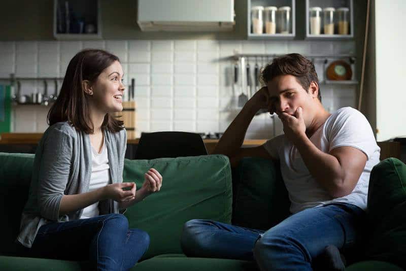 10 Signs He Will Not Be Calling You Back