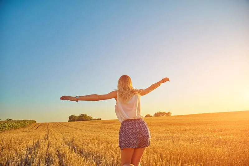 5 Tips To Help You Break Up With A Person You're Still Madly In Love With