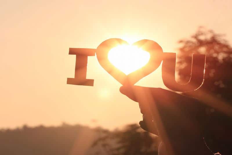 When To Say, “I Love You,” For The First Time In A Relationship