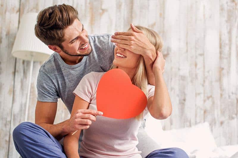 When To Say, “I Love You,” For The First Time In A Relationship