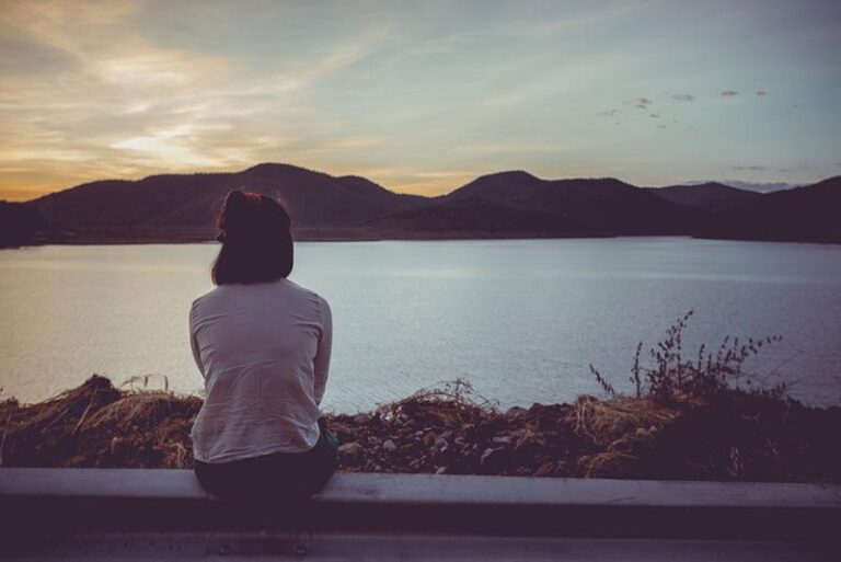 7 Things He Does That Mean He Will Break Your Heart