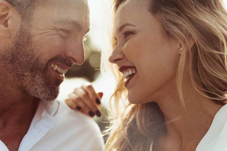 7 Signs It’s Finally Safe To Open Your Heart To Him