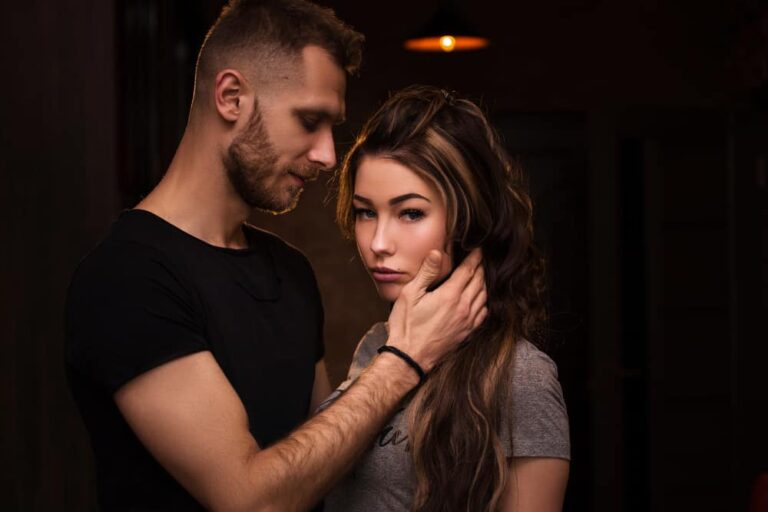 The 10 Worst Kissing Mistakes That Will Totally Ruin The Mood