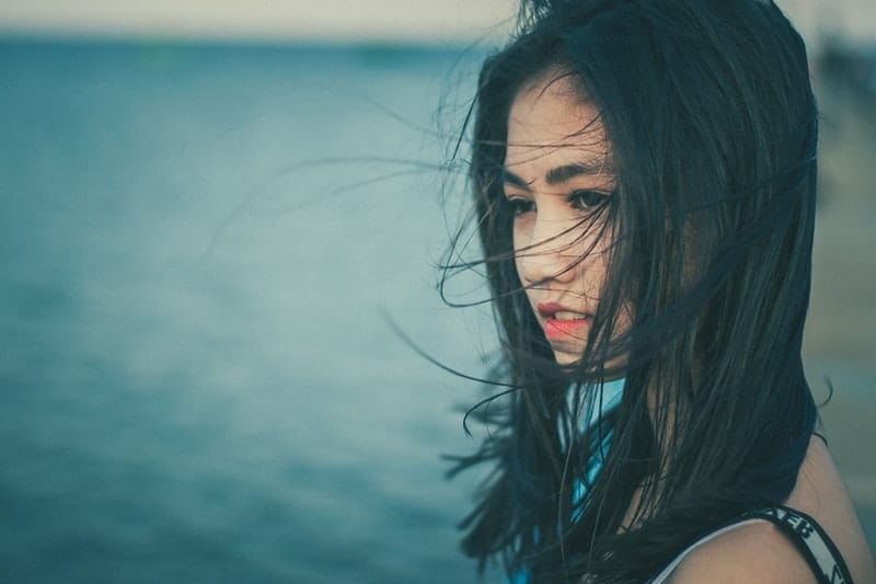 5 Proven Ways To Deal With Emotional Baggage In A New Relationship