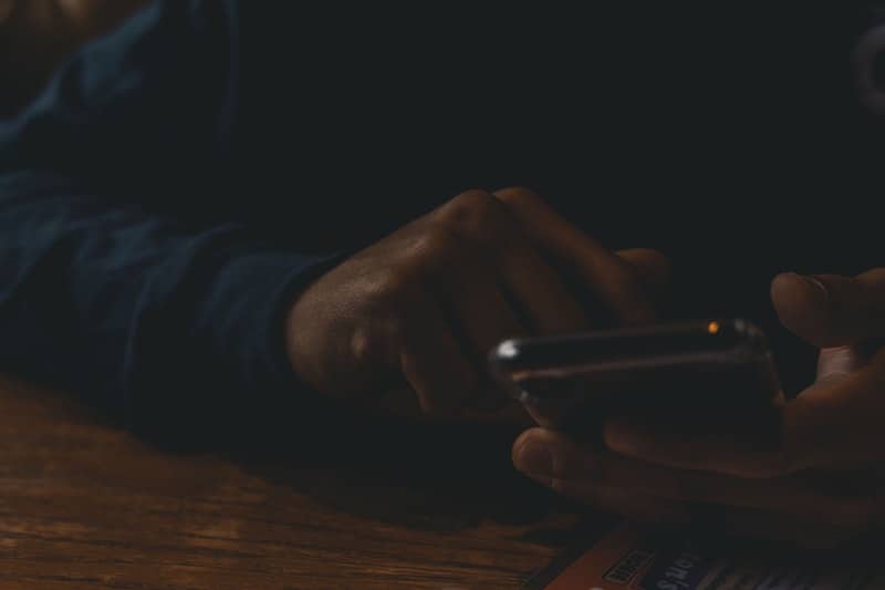 10 Texts Guys Send That Have Secret Meanings (Don't Fall For Them!)