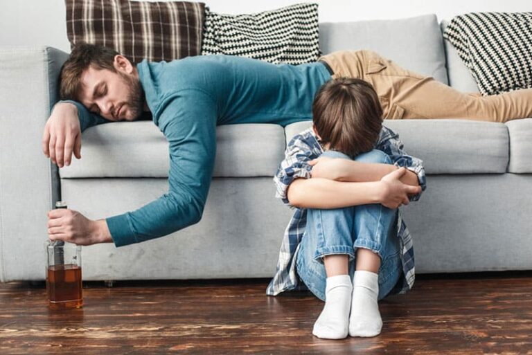 5 Things You Failed To Learn Because You’re The Child Of An Alcoholic