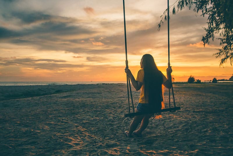 How To Move On: 10 Effective Ways To Let Go And Heal