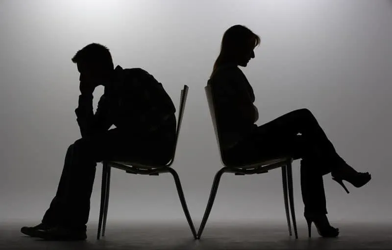 7 Signs You Have An Insecure Attachment Style