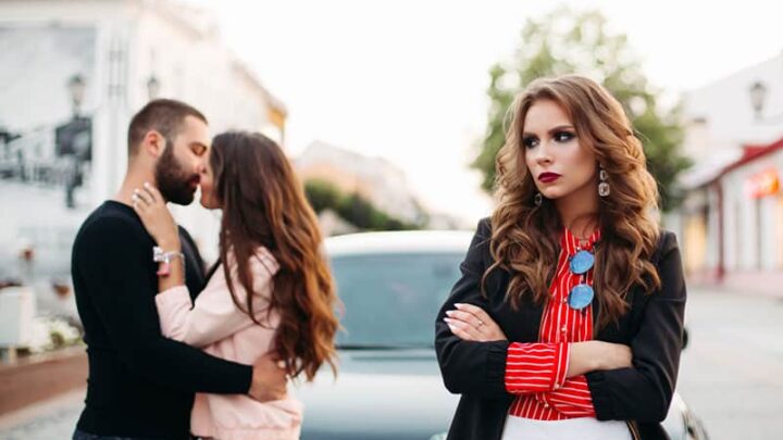 A Letter To The Third Wheel On My Every Date: My Dating Anxiety