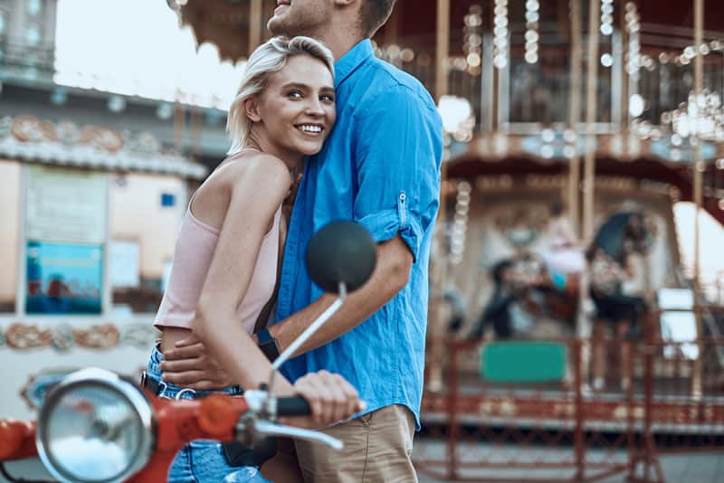 6 Ways You Turn Him On Without Even Trying