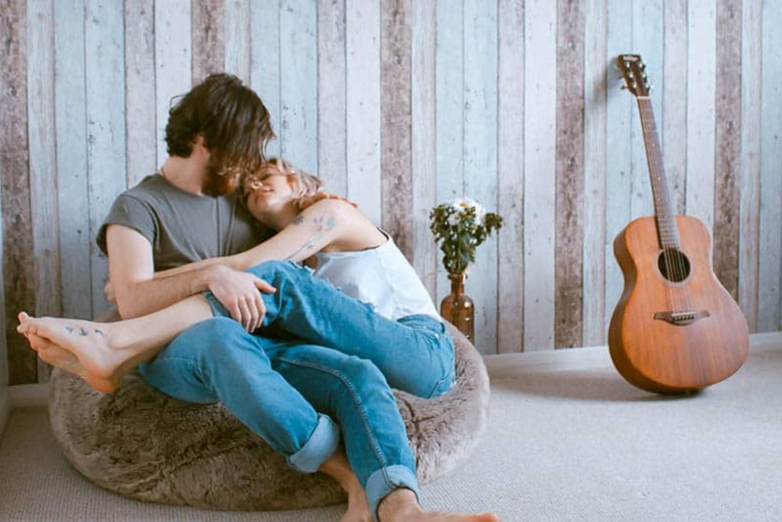 8 Signs He Is Definitely CRAZY About You