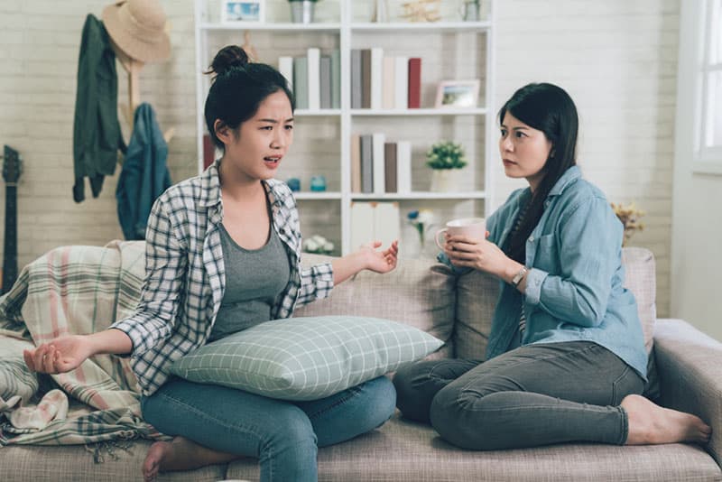 6 Signs You're Staying In A Relationship Just Because You're Scared Of Being Single