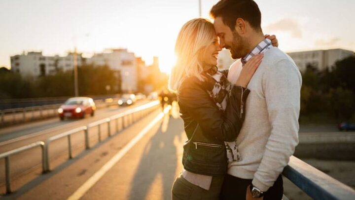 Courtship Rules: 10 Tips To Improve Your Love Life Forever