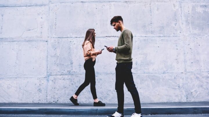 Why Is My Ex Ignoring Me? 6 Ways To Make Him Notice You Again