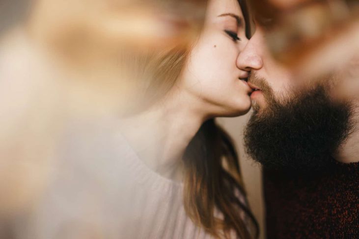 Step how boyfriend to kiss step by How To
