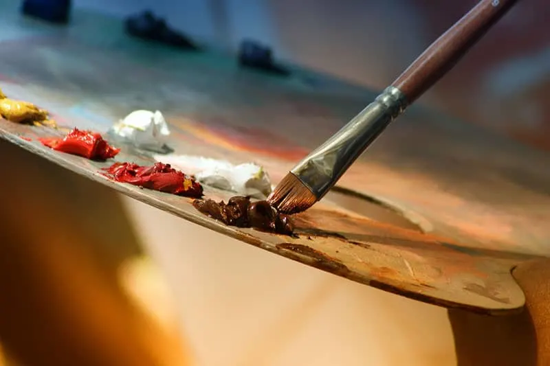 close photography of a brush-painting-color-paint