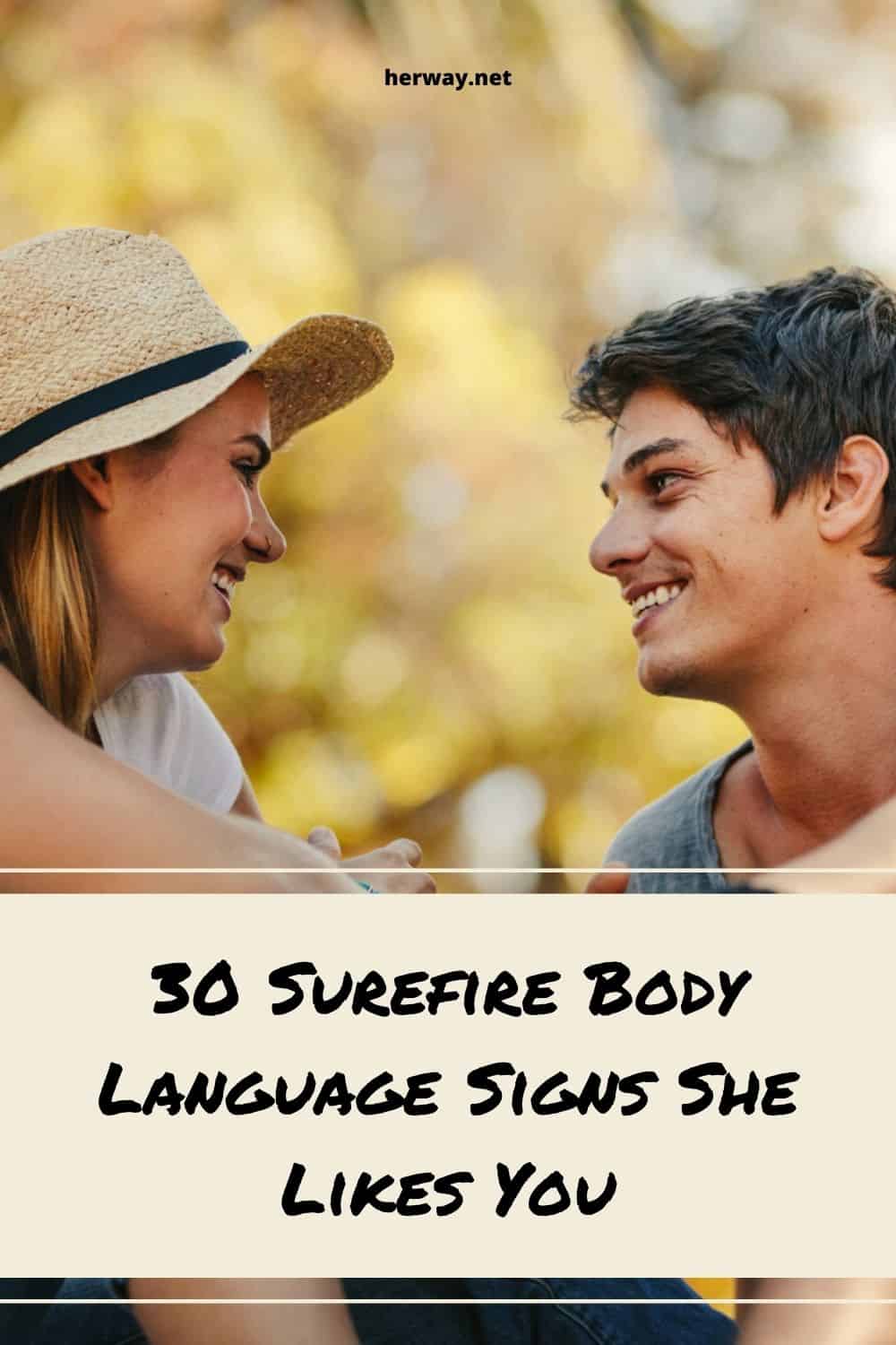 30 Surefire Body Language Signs She Likes You