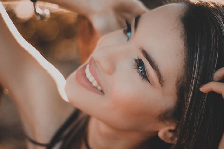 110 Cute Romantic Quotes To Make Her Smile