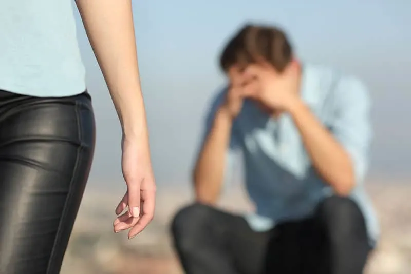 woman leaving from her boyfriend