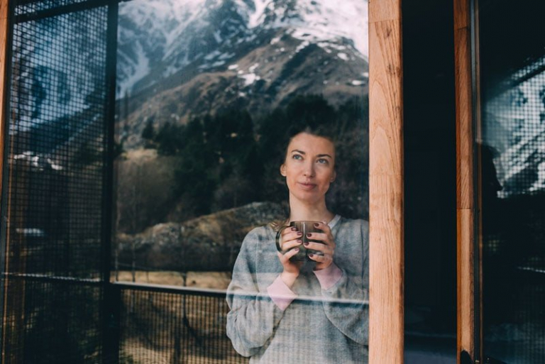 woman watching the mountains
