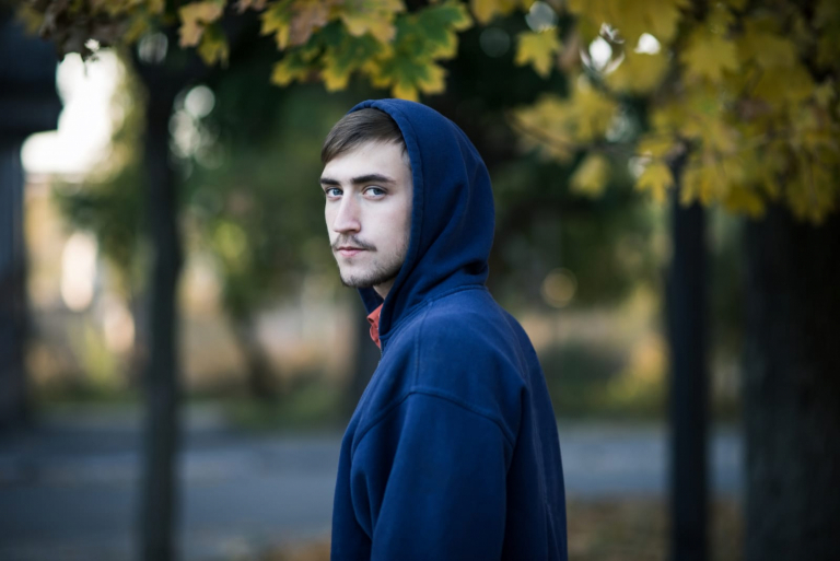 7 TRUE Signs You’re NOTHING More Than A Fling