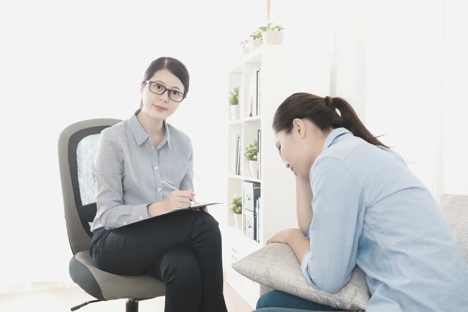 woman having problem consulting to a medical professional 